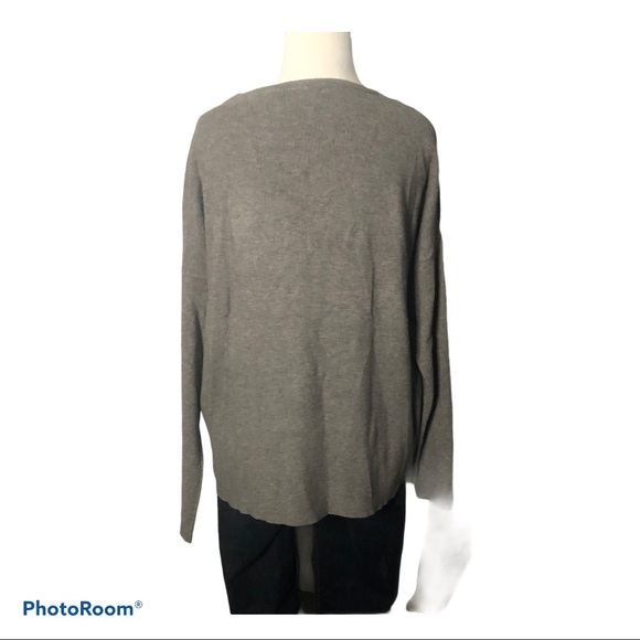 Molly Bracken Gray sweater with Lips S/M - Picture 5 of 9